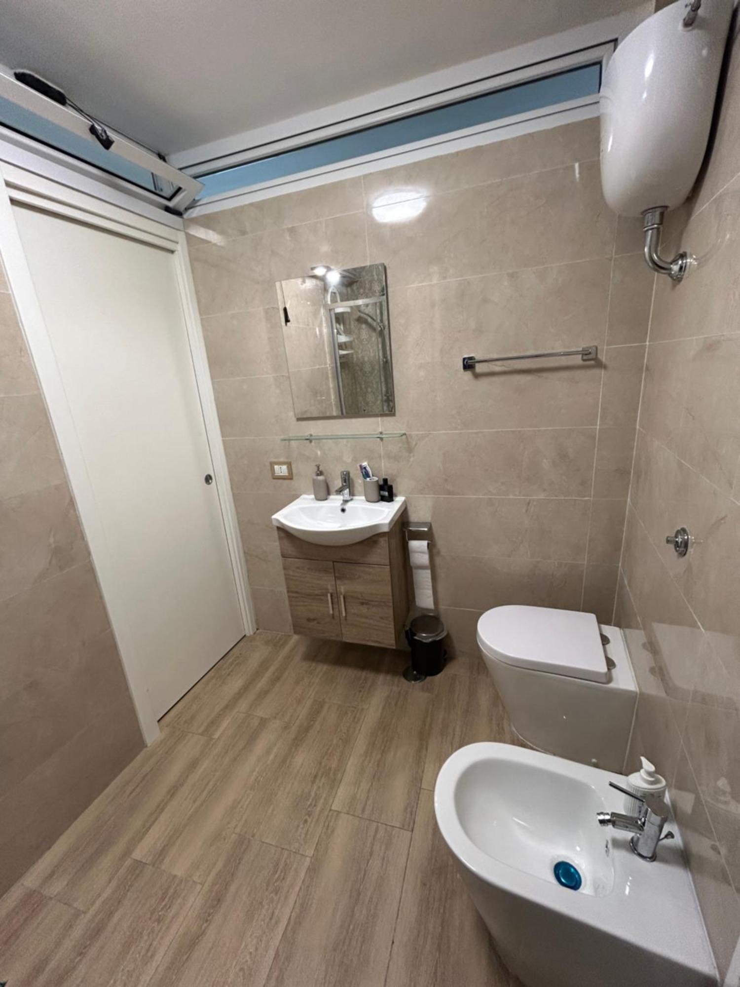 Apartament Brother'S 50 Neapol Zewnętrze zdjęcie